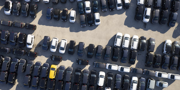 Renting Flotas Vehículos Industriales · Logística de Entrega de Vehículos